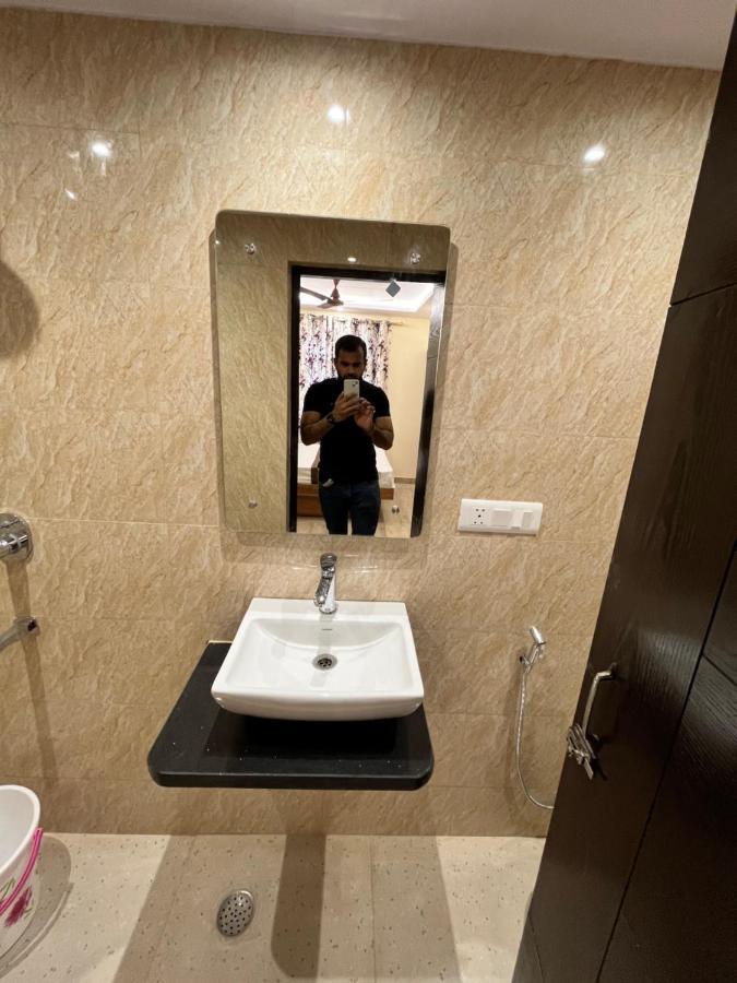 Hotel Mahalaxmi deluxe New Delhi Luaran gambar