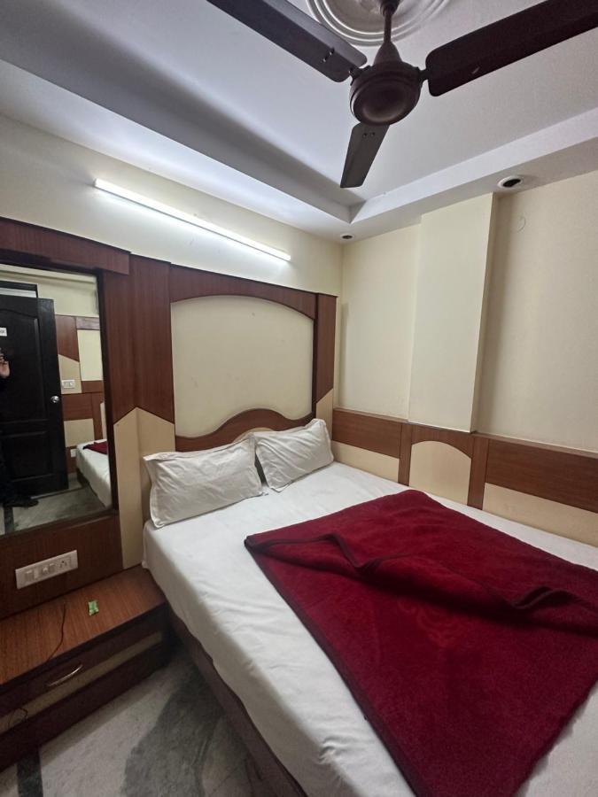 Hotel Mahalaxmi deluxe New Delhi Luaran gambar