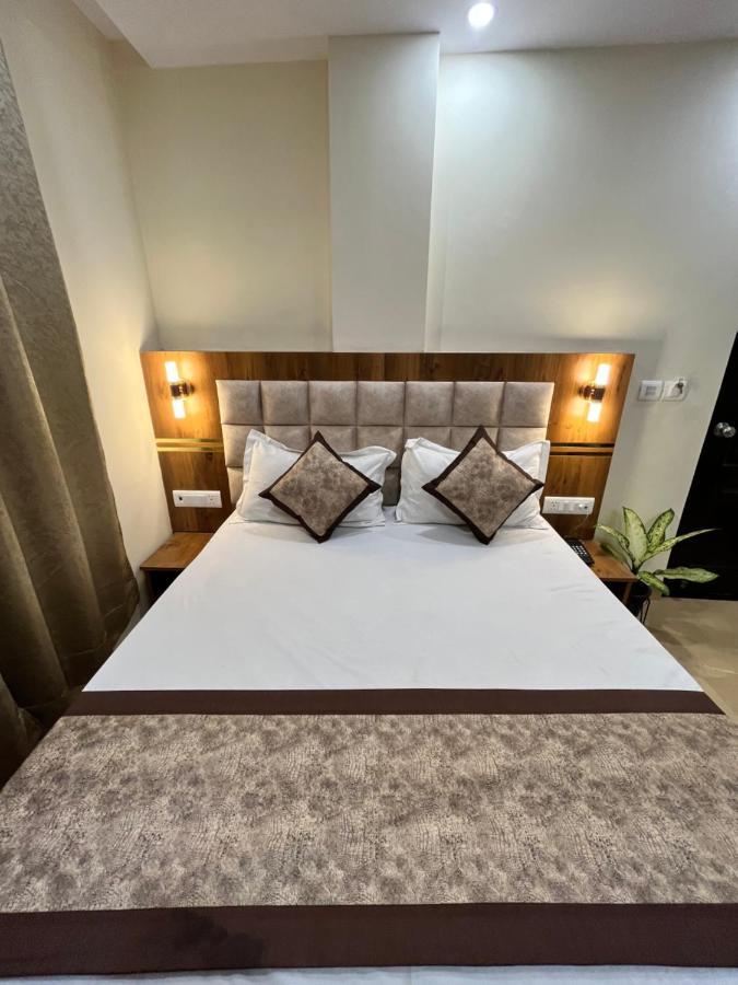 Hotel Mahalaxmi deluxe New Delhi Luaran gambar